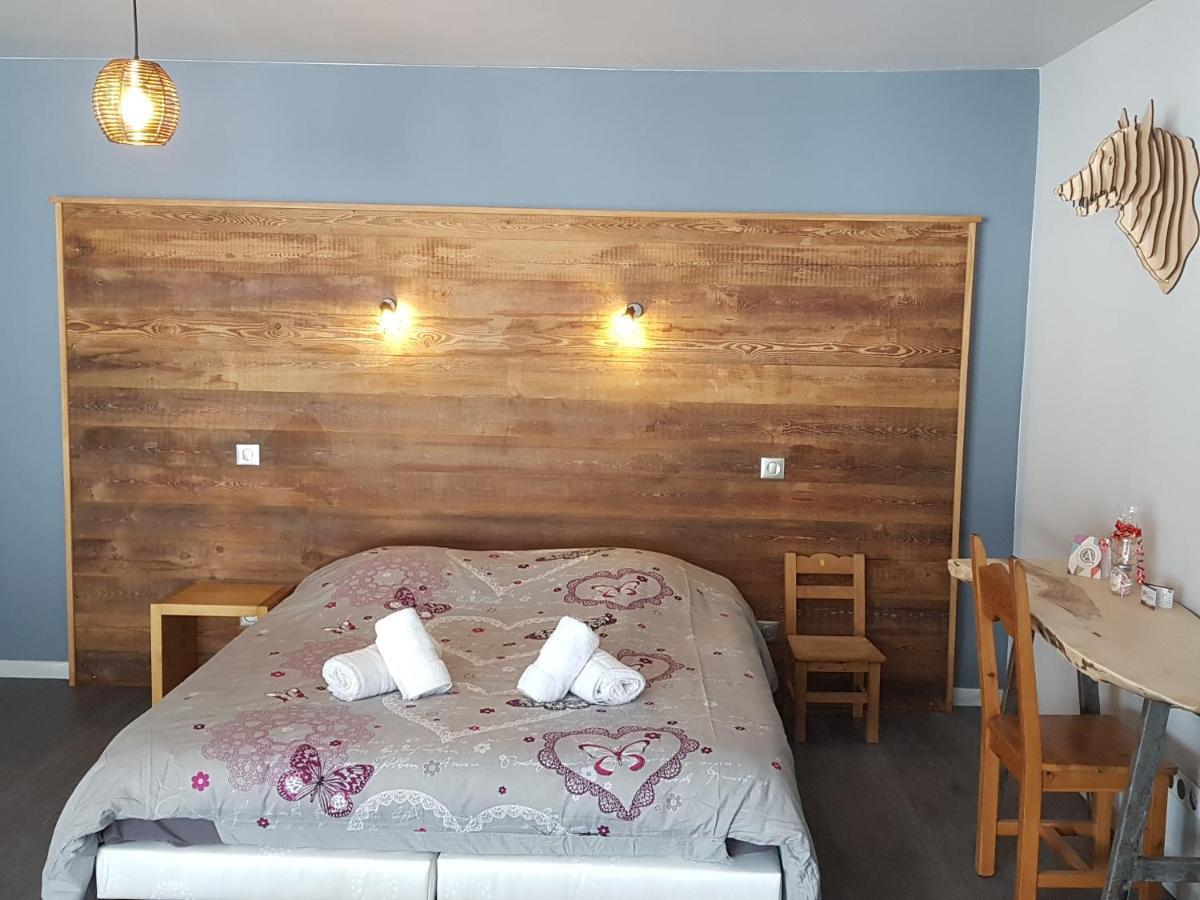 La Girandole Chambre D'Hotes Et Location D'Appartement Arvieux Bagian luar foto